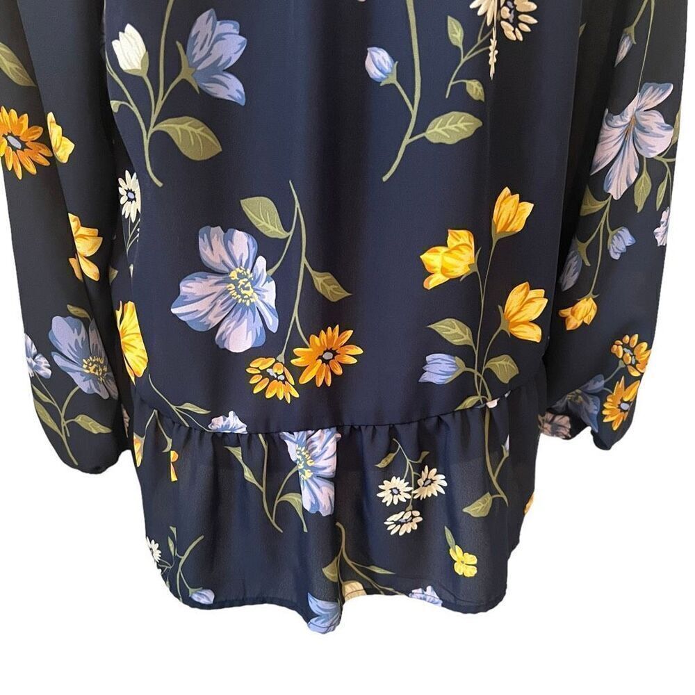Old Navy Navy Blue Floral Blouse Tunic Size Large - Picture 5 of 7